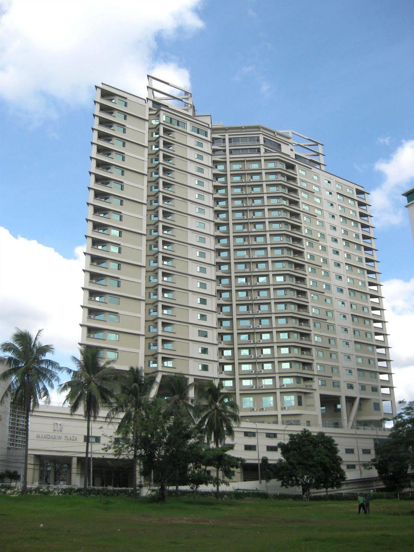 Mandarin Plaza Hotel Cebu Exterior foto